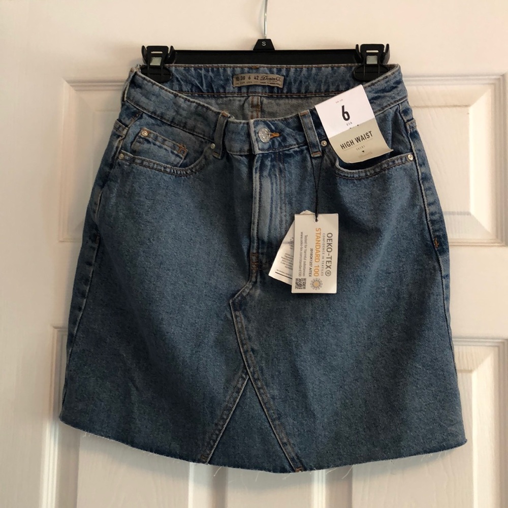 Basic blue denim skirt